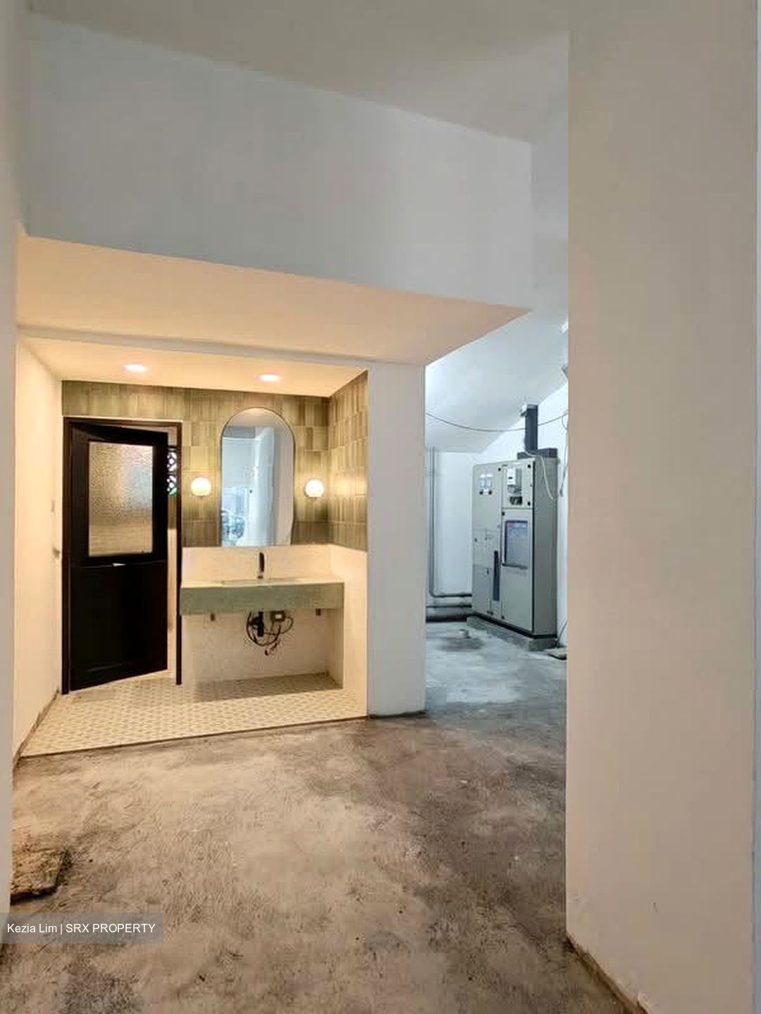 Lorong Telok (D1), Retail #567734041
